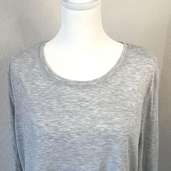 Athletic Works Women's Long Sleeve Lightweight Sweatshirt ~ Size XL (16-18) - Picture 2 of 5